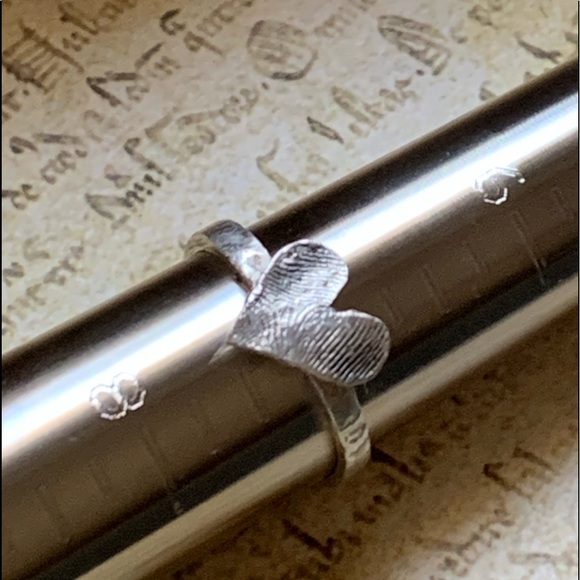 Silver Heart Finger Print Memorial Remembrance Ring Jewelry - Picture 5 of 9